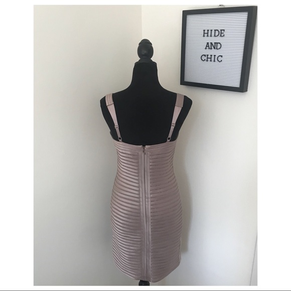 BCBGMAXAZRIA SLEEVELESS MINI DRESS - Picture 6 of 7